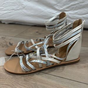 Cat & Jack strappy sandals with Zipper Closure
